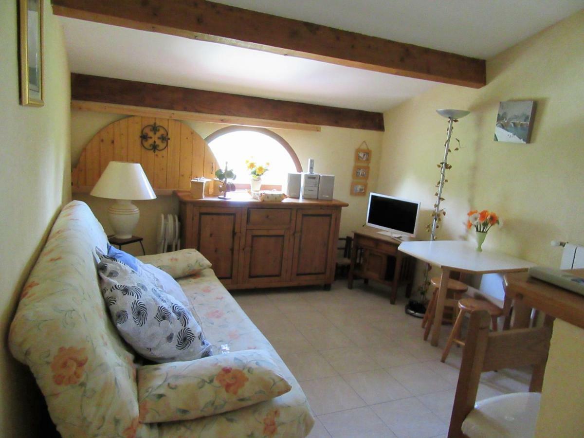 Les Sences Apartment Bedarrides Bagian luar foto